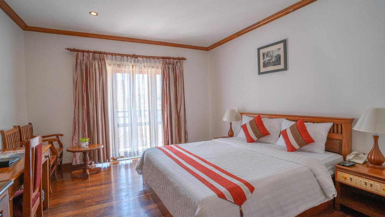 Cheathata Cta Hotel Сием Реап Екстериор снимка