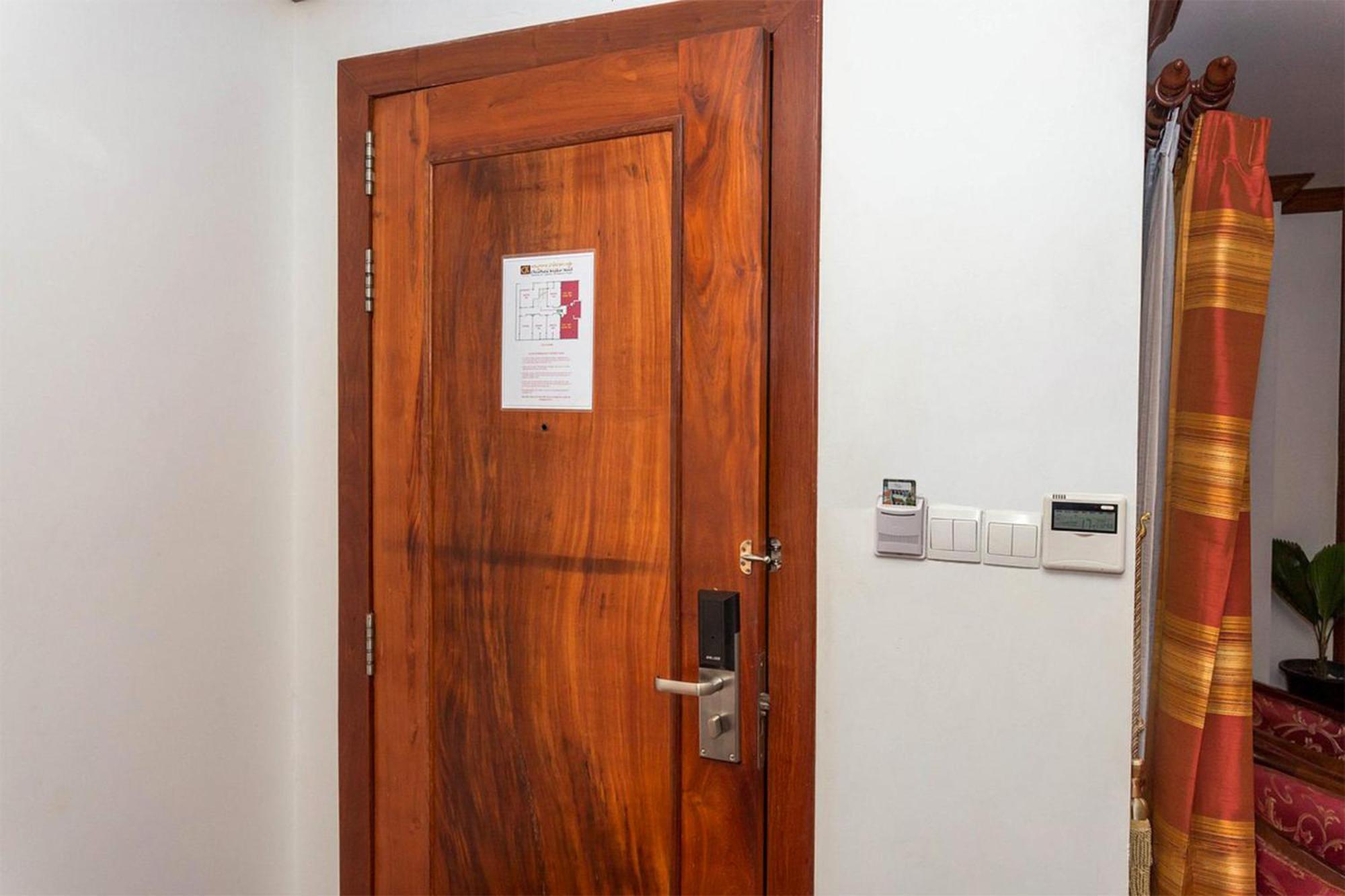 Cheathata Cta Hotel Сием Реап Екстериор снимка